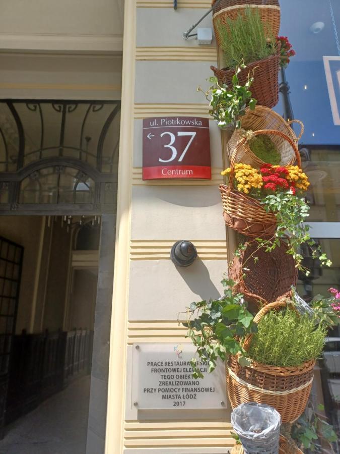 Apartament Piotrkowska 37 Studio วูดช์ ภายนอก รูปภาพ